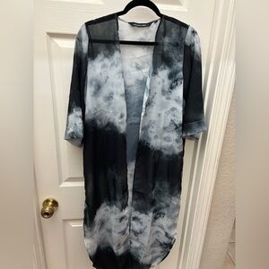 Colleen Lopez Black and Gray Kimono